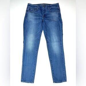 American Eagle Women’s  Boy Jean Denim Size- 2 Regular
